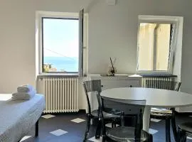 The Pirate's Penthouse- Bluchalet