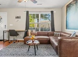 Comfortable Stay Private Hot tub W Arcade