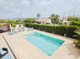 Calpe chalet privado 7 min de la playa piscina wifi parking aire barbacoa grupos