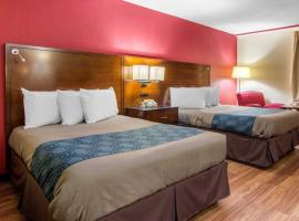 Forsythia Inn & Suites，位于福赛斯的酒店