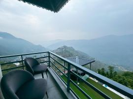 The Edge Retreat A Premium Property，位于穆索里的酒店