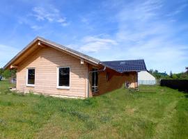 Ferienhaus 4 Elemente in Selchow mit tollem Garten，位于Selchow的酒店