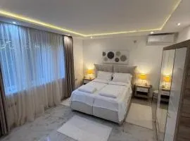 Beige Harmony