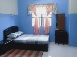 RUMAH TAMU WAFAA, Homestay Temerloh Near Hospital 'MUSLM ONLY' terrace house, 3 air conditioning, complete amenities