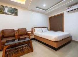 Hotel Staymax Trend kannur