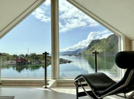 Cabin in Lofoten with spectacular view，位于巴尔斯塔的酒店