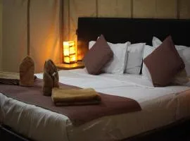 Starry sands camp