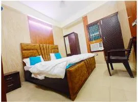 Hotel Vadya Gange Stay Near kashi Vishwanath Temple - Fully Air Conditioning Hotel