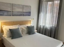 B&B Blueberry by Calabria and Chill