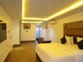 Bolton White Residence