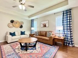 Big Sky Bungalow - 5 Beds Sleeps 8