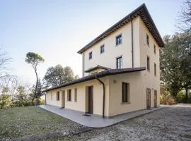 Mansion in Citerna with Pool & Terrace