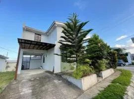 Relaxing 3bedroom home with outdoor dining NUVALI