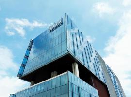 Hilton Monterrey Valle，位于蒙特雷的酒店