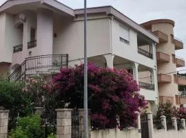 Apartmani Vedrana Sutomore