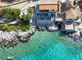 Limeni koilakos Suite