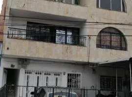 Habitaciones acogedoras en ambiente familiar al norte de Medellín