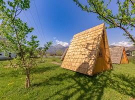 Glamping Mohorjev grunt，位于普雷德沃尔的酒店