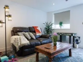 45GR Dreams Unlimited Contractor Home in Harrow