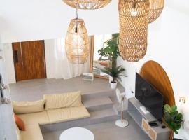 Sunset Serenity Beach House，位于Iba的酒店