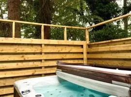Arawn 4 - Hot Tub - Dog friendly - Family