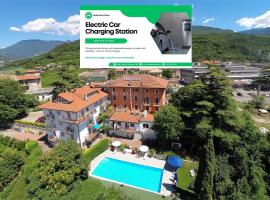 圣伊拉里奥酒店，位于罗韦雷托的酒店