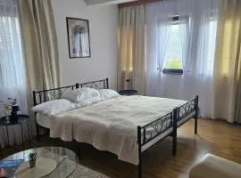 AC House Apartments