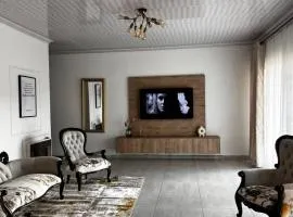 Luxury Airport Flatlet