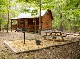 Cabin in the Woods | Trails, Fire Pit, BBQ