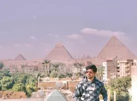 Boss of pyramids
