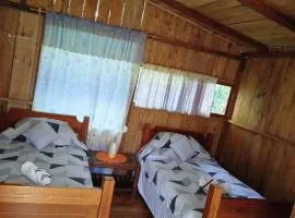 Larita's MINDO Hospedaje y Casita de campo Los Guayabales