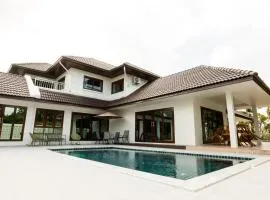 จงเจริญเฮ้าส์ Jongcharoen's house