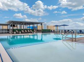 Cambria Hotel St Petersburg-Madeira Beach Marina，位于圣徒皮特海滩的酒店