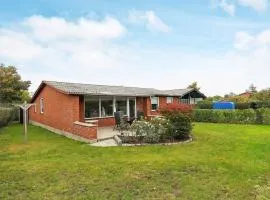 6 person holiday home in Ærøskøbing