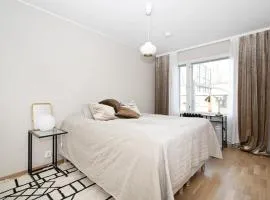 Stylish Nordic 2BR Apartment with Sauna - Steps from the Kuopio Cathedral