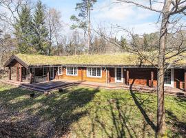 8 person holiday home in Frederiksværk-By Traum，位于弗雷德里克斯伐克的酒店
