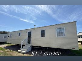 KL Caravan，位于普利斯坦丁的酒店