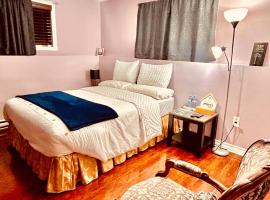 Cozy Basement Apartment in East Saint John，位于圣约翰的酒店