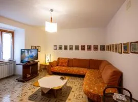 Francesca's House, Ceto Ospitar