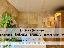 La Suite Balinaise，位于坎佩尔的酒店