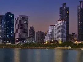 莎玛阿索克湖景服务式公寓