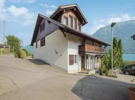 Historic Lakeview Swiss Chalet near Interlaken