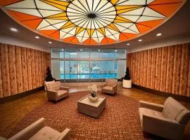 Lower Penthouse Suite with Pools & Sunset Views