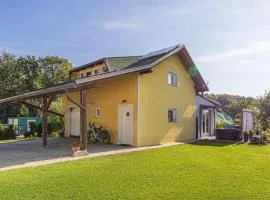 Holiday Home Zala with Jacuzzi - Happy Rentals