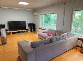 Natural Cottage，位于Kauniainen的酒店