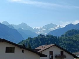 Swiss Alpine view apartment，位于因特拉肯的别墅