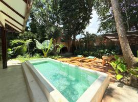 Alitaptap Villa by Lugadia Villas，位于爱妮岛的别墅