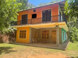 Meemure traval master，位于Meemure的酒店