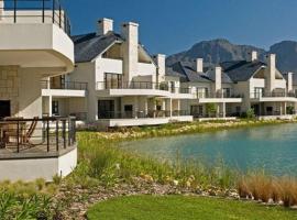 Pearl Valley Golf Estate Lodge 1E，位于Simondium的酒店