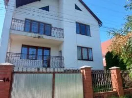 Villa Verde Зелена вілла